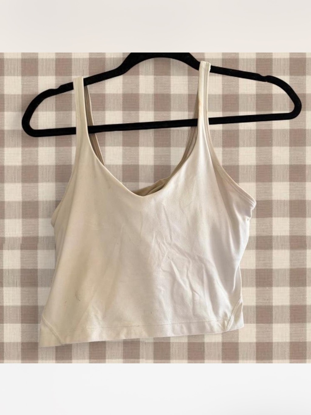 lululemon athletica Cream V-Neck Cropped Tank Top
